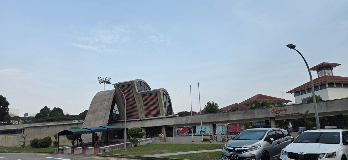 Entrance - Yio Chu Kang Swimming Complex