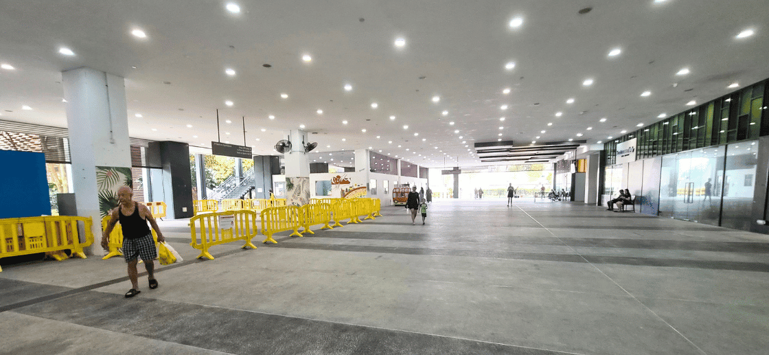 Walkways - Pasir Ris Swimming Complex